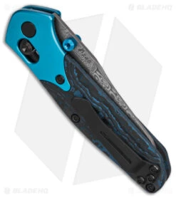 Benchmade Mini Osborne Gold Class Arctic Storm Carbon Fiber (2.9" Dam) 945-221 -Benchmade Benchmade Mini Osvorne Gold Class Artic Storm Cabon Fiber 2in Dam BHQ 137282 td side